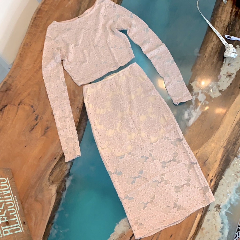 Blanc Brand 2 Piece Set